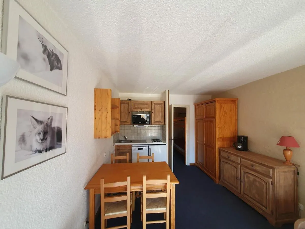Studio Les Deux Alpes, 1 Piece, 4 Personnes - Fr-1-348-214 Apartment