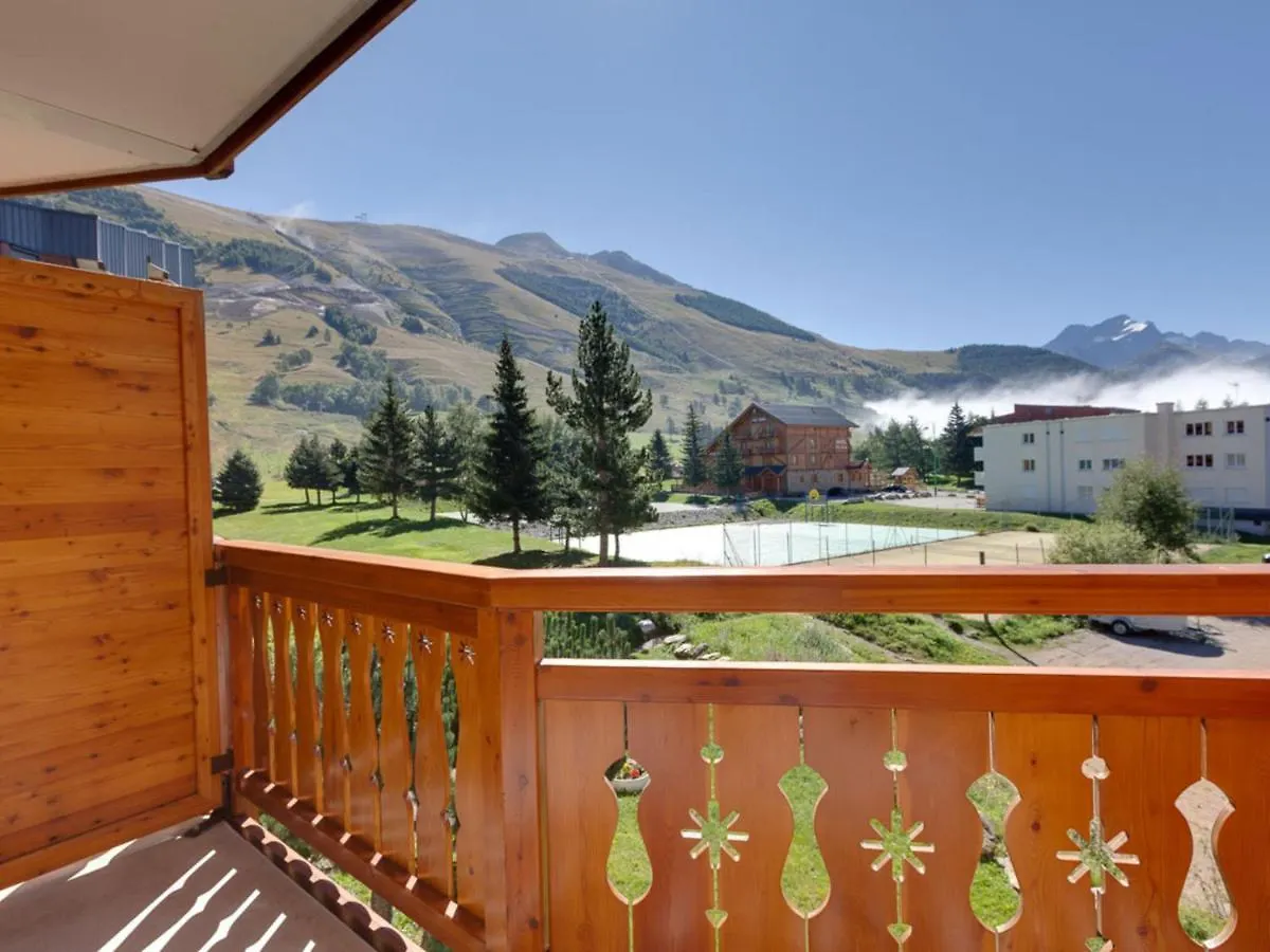Studio Les Deux Alpes, 1 Piece, 4 Personnes - Fr-1-348-214 Apartment